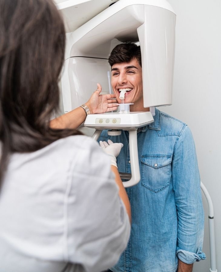 Prueba TAC para tratamiento de implantes